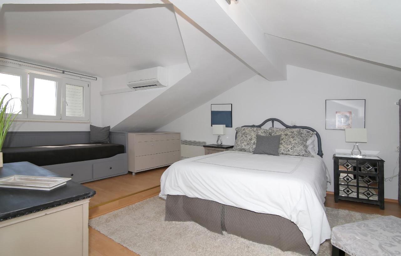Spacious 2 Bedroom Apt Luxeview- Oldtownview, 10Min To Town Дубровник Екстериор снимка